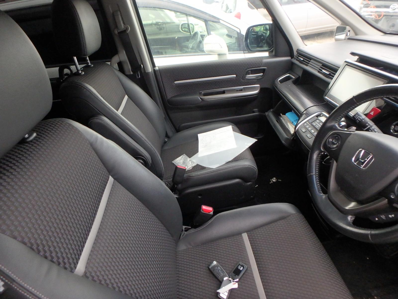 HONDA STEPWGN SPADA