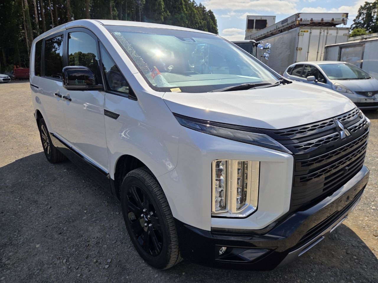 Mitsubishi Delica D5