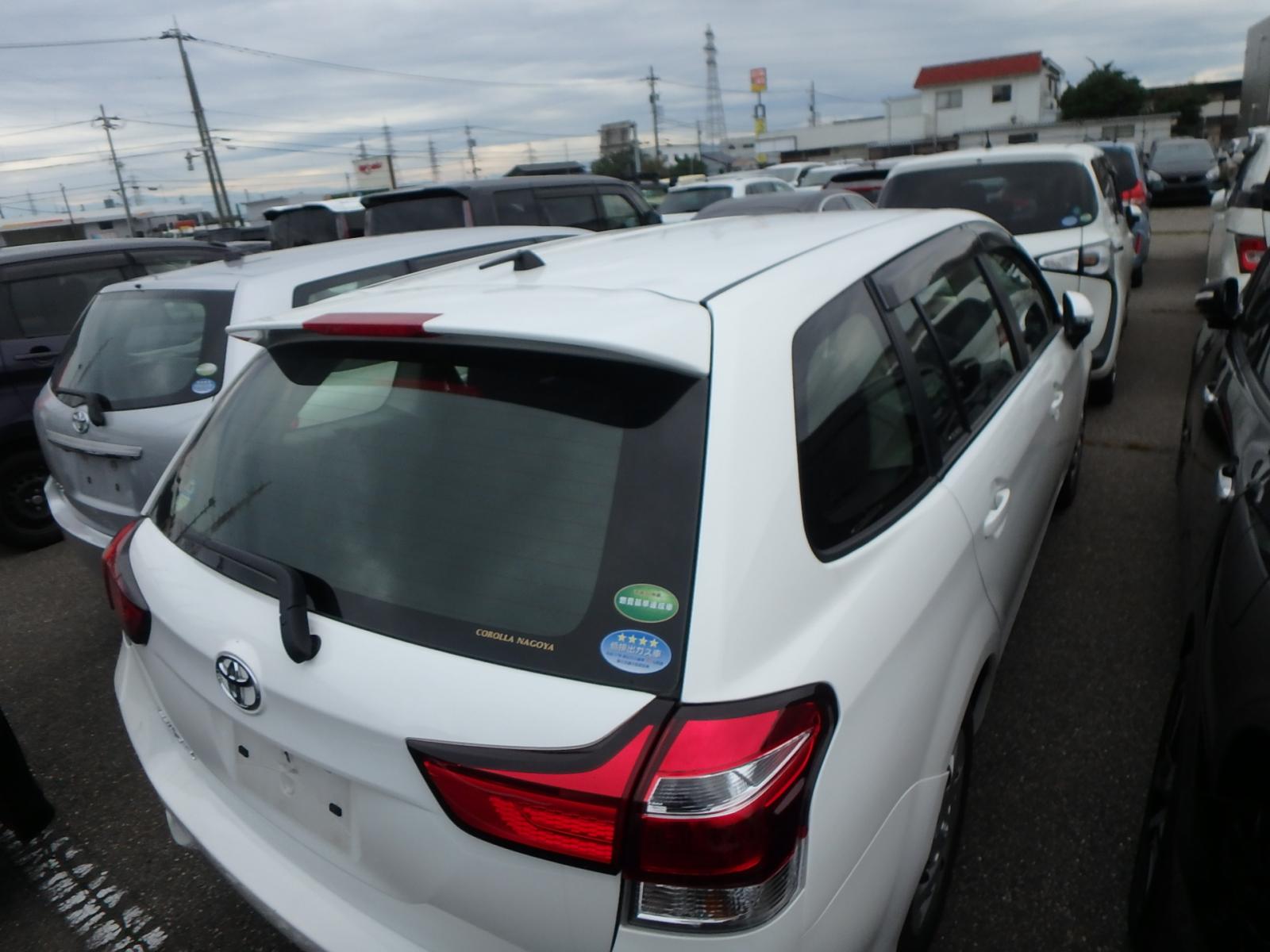 TOYOTA COROLLA FIELDER
