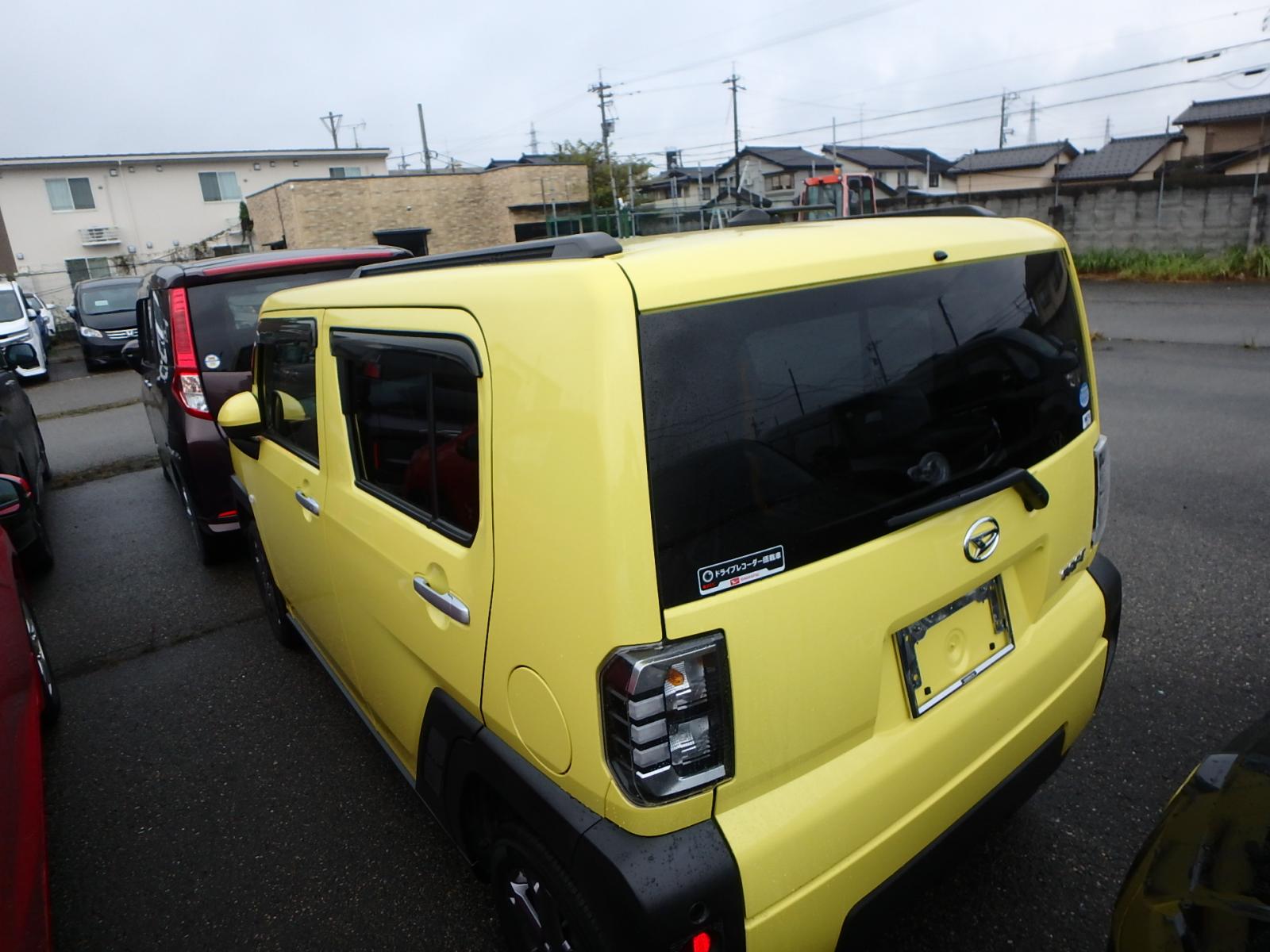 DAIHATSU TAFT