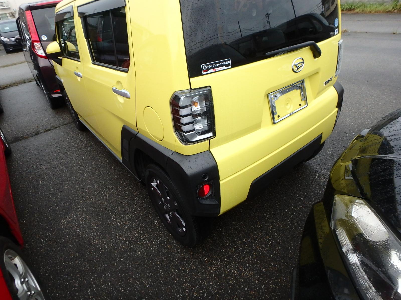 DAIHATSU TAFT