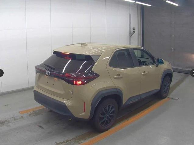 TOYOTA YARIS CROSS