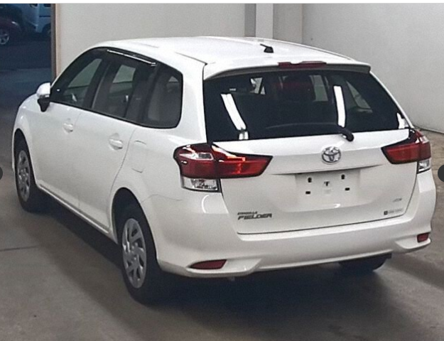 TOYOTA COROLLA FIELDER