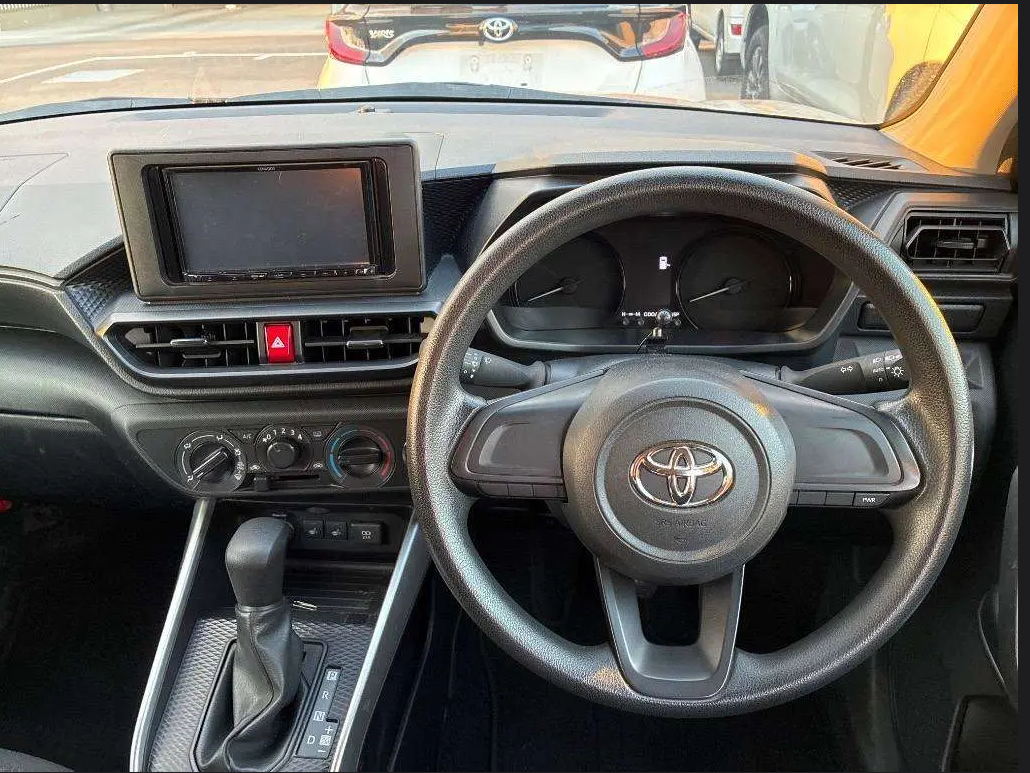 TOYOTA RAIZE
