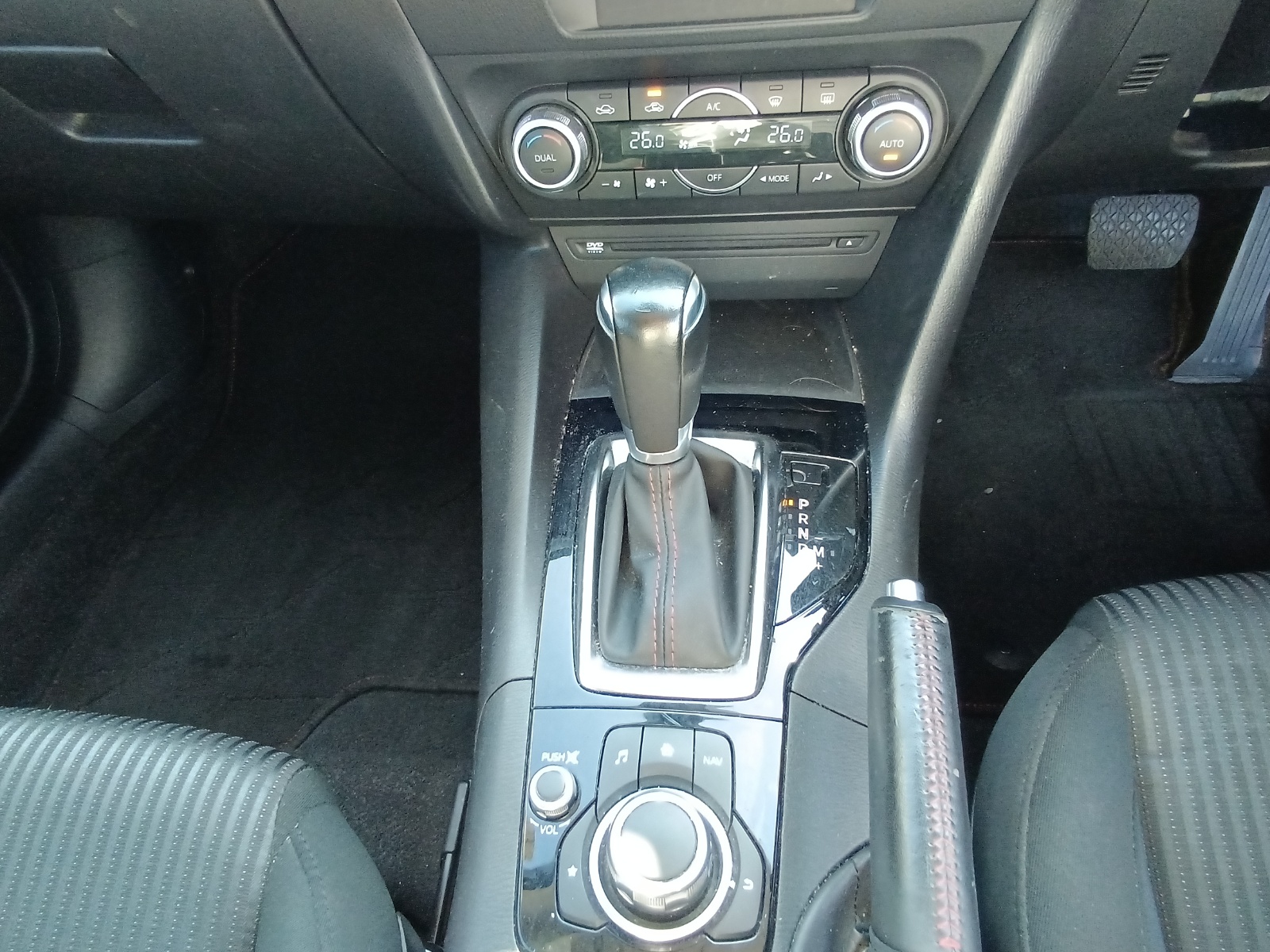 MAZDA AXELA SPORT