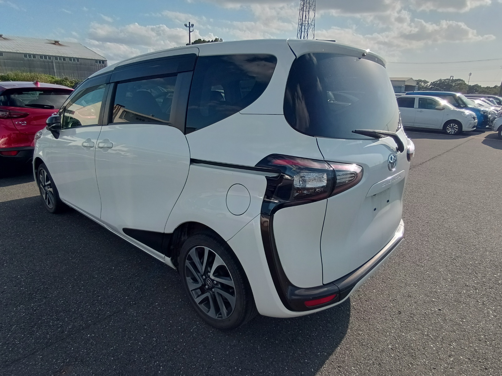 TOYOTA Sienta
