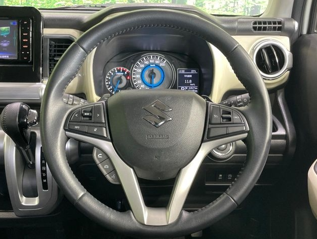Suzuki X-Bee