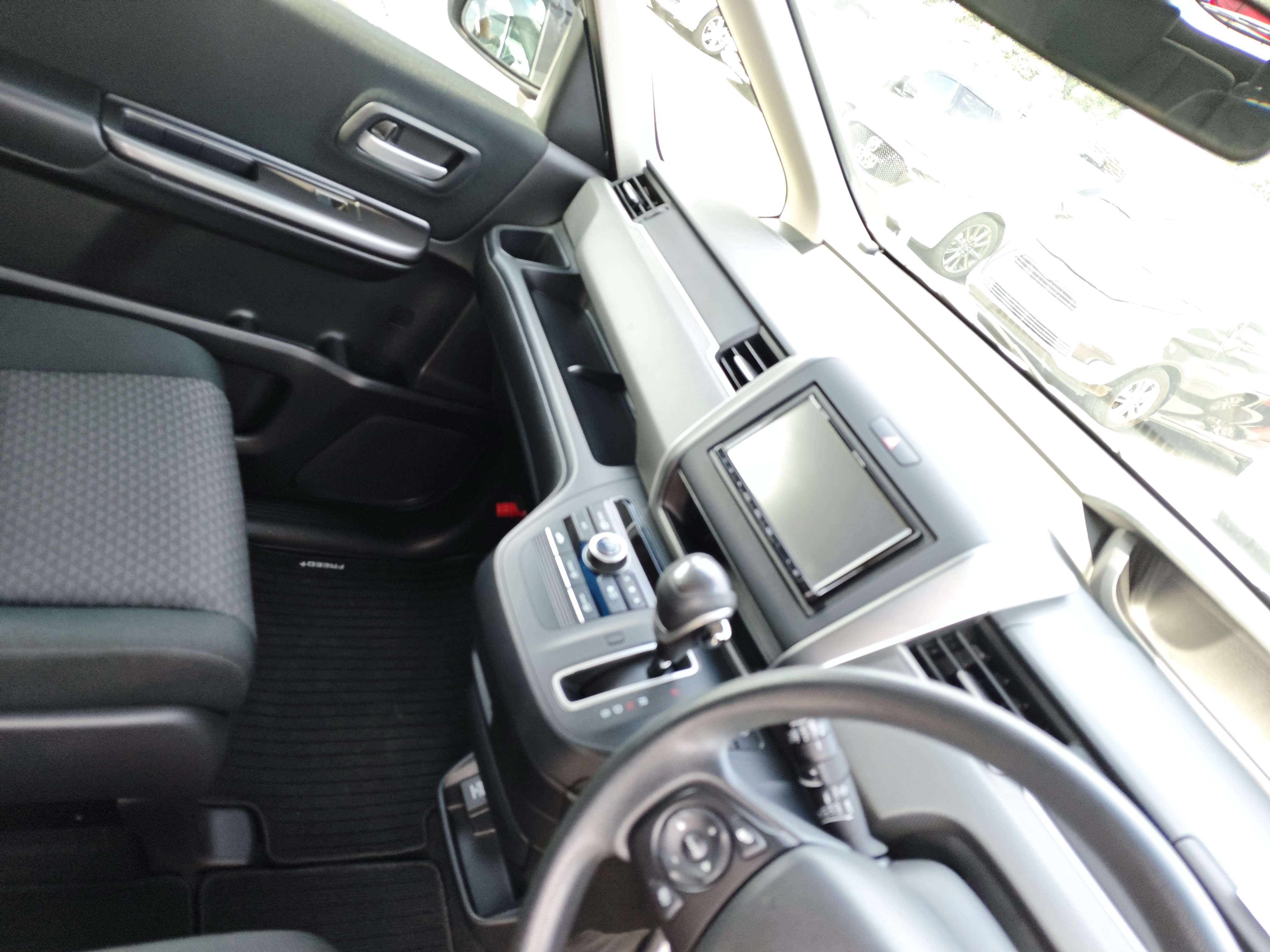 HONDA FREED+
