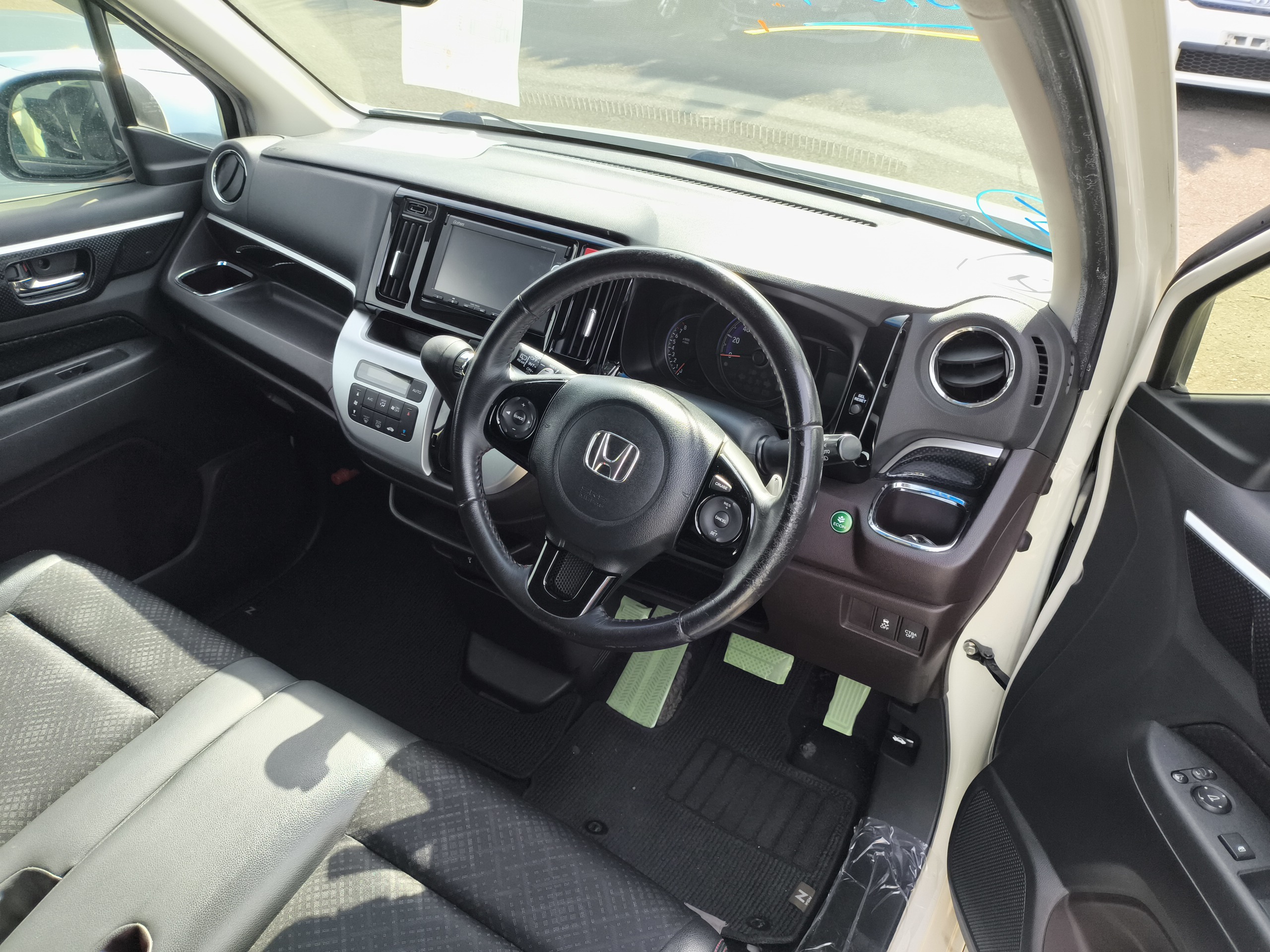 HONDA N-WGN