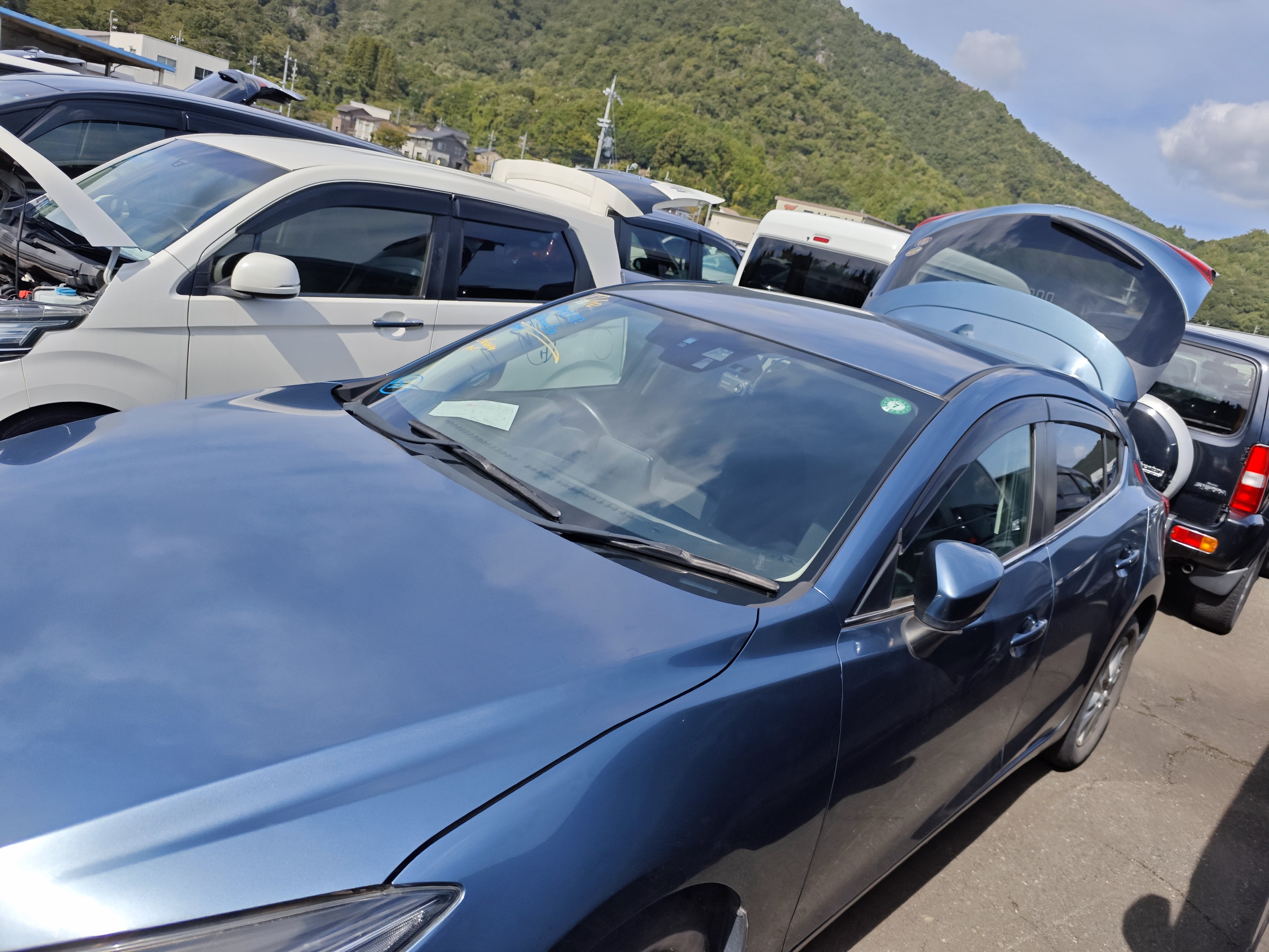 MAZDA AXELA SPORT