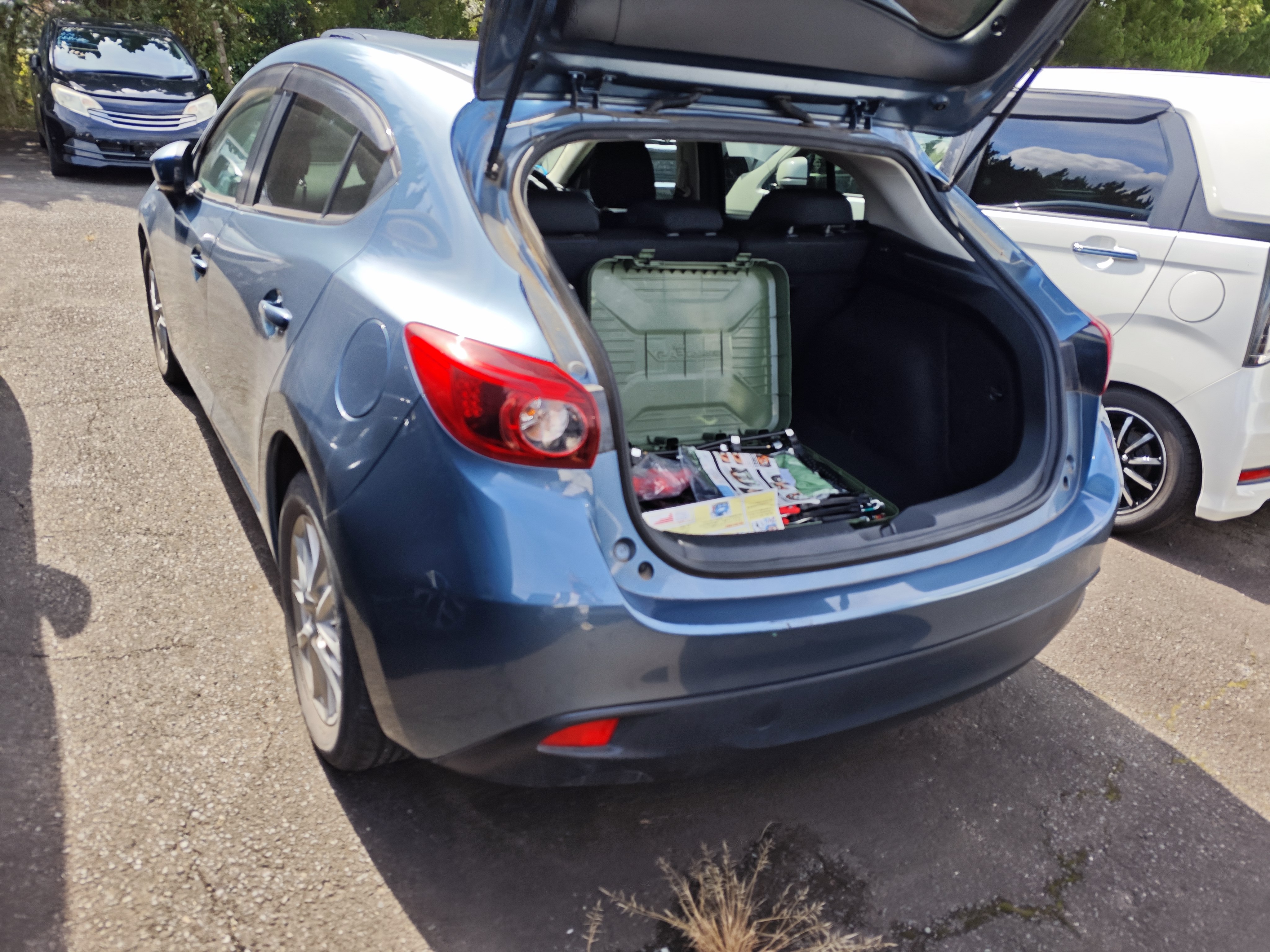 MAZDA AXELA SPORT
