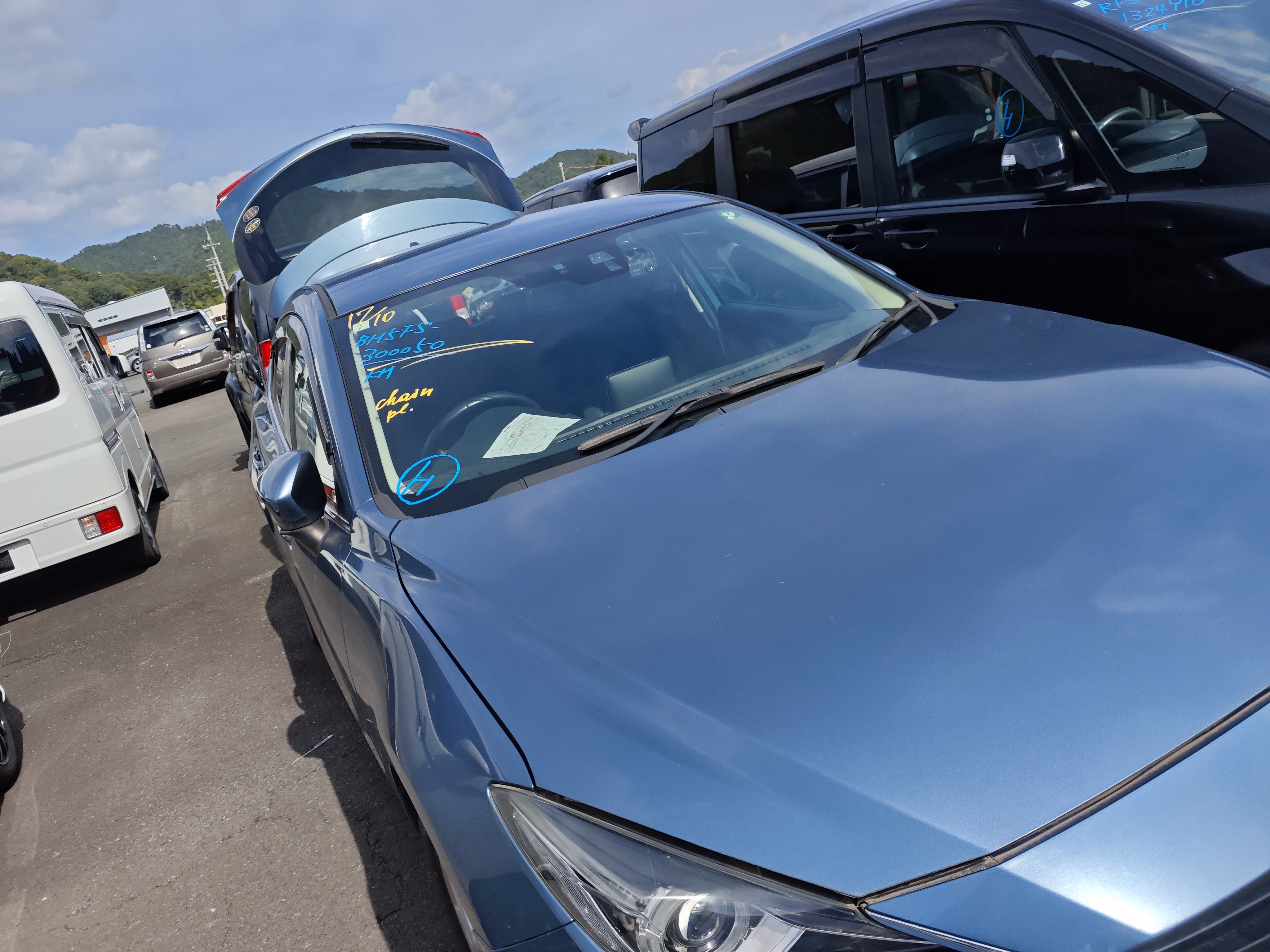 MAZDA AXELA SPORT