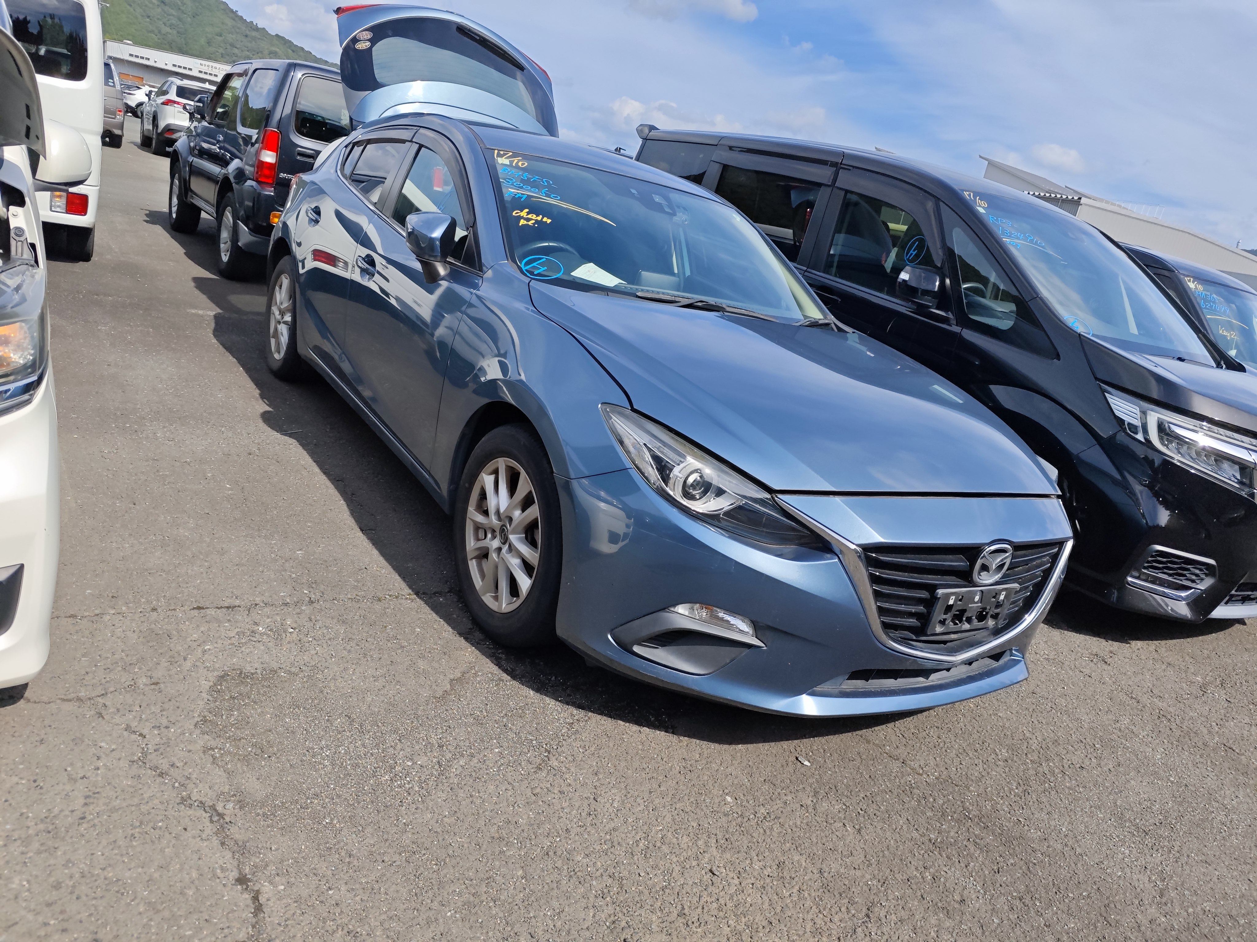 MAZDA AXELA SPORT