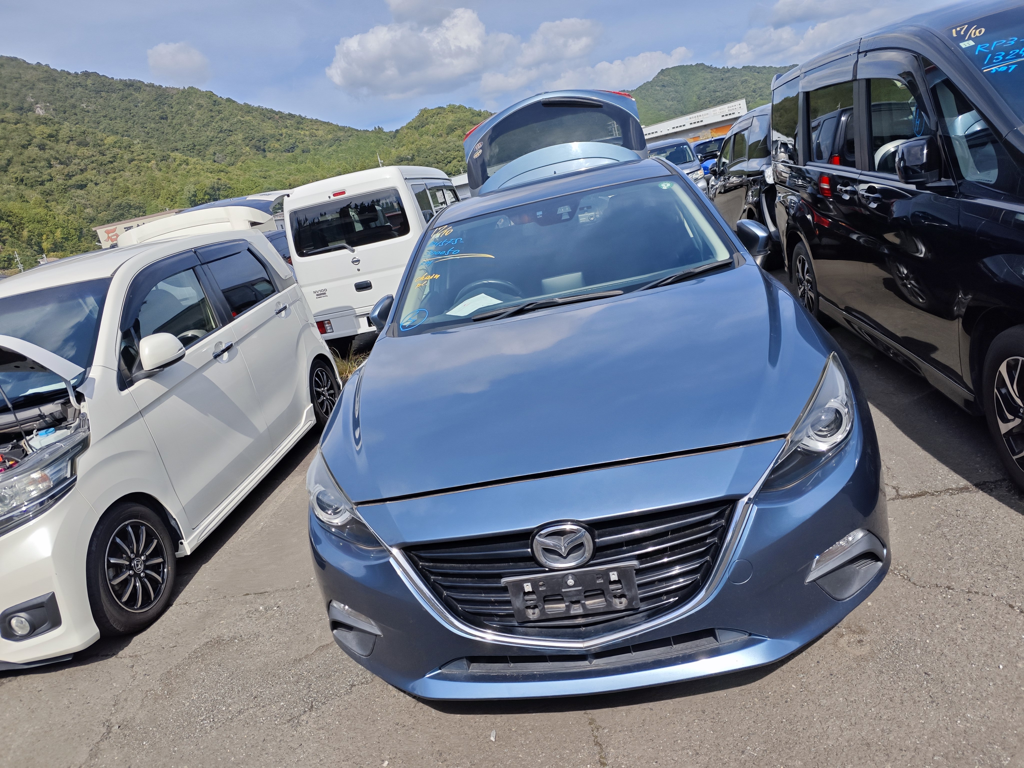 MAZDA AXELA SPORT