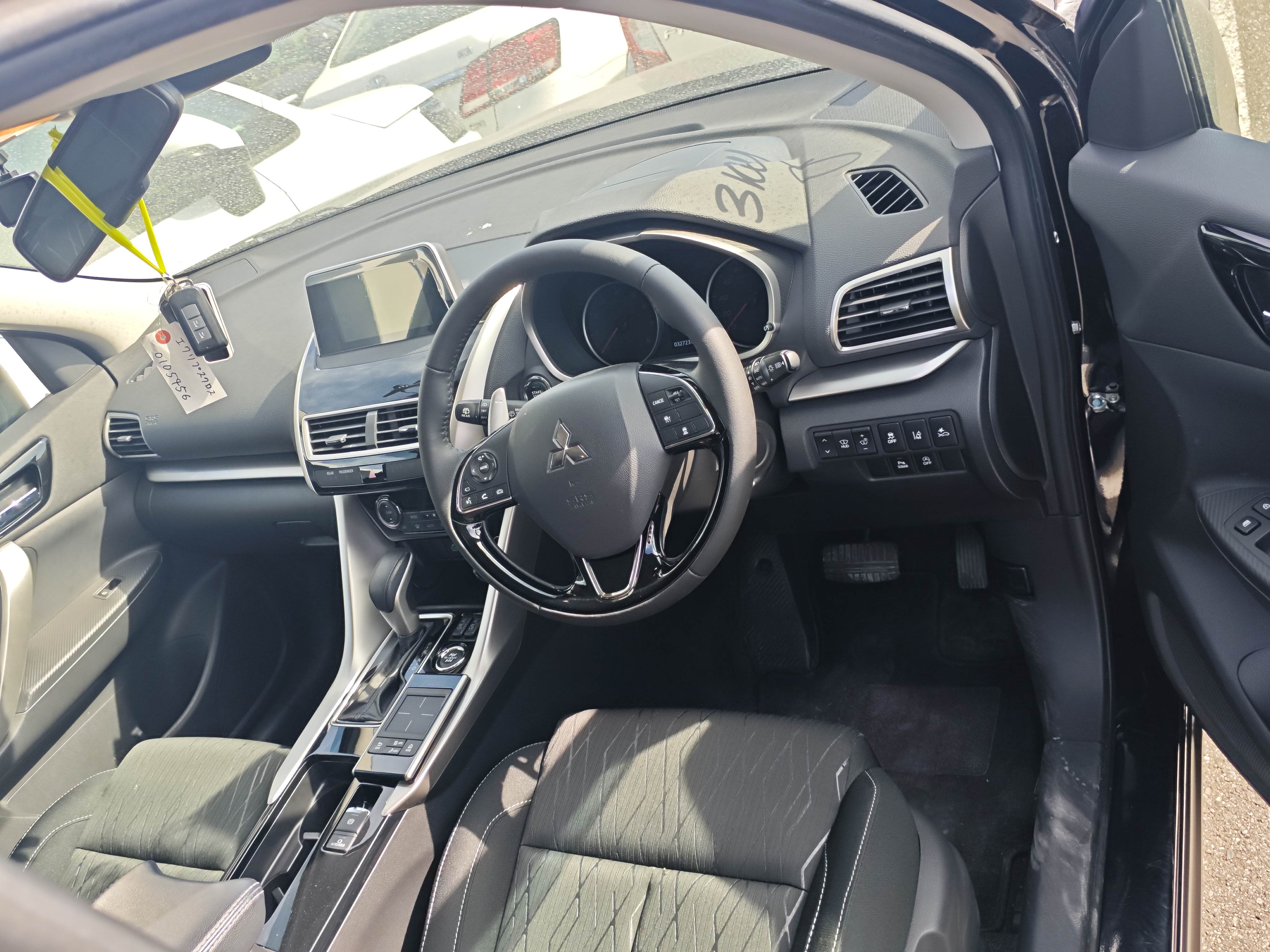MITSUBISHI ECLIPSE CROSS