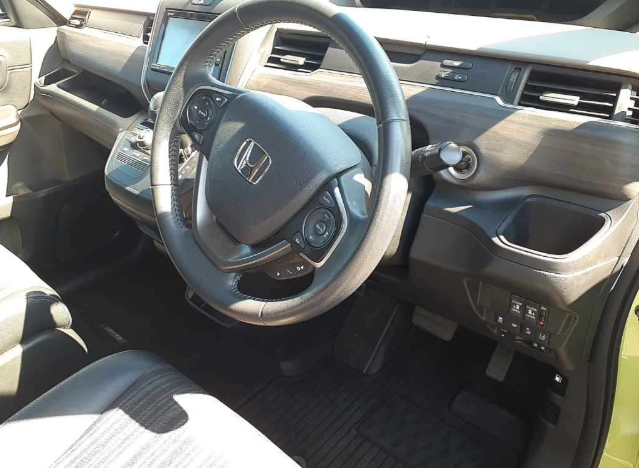 HONDA FREED