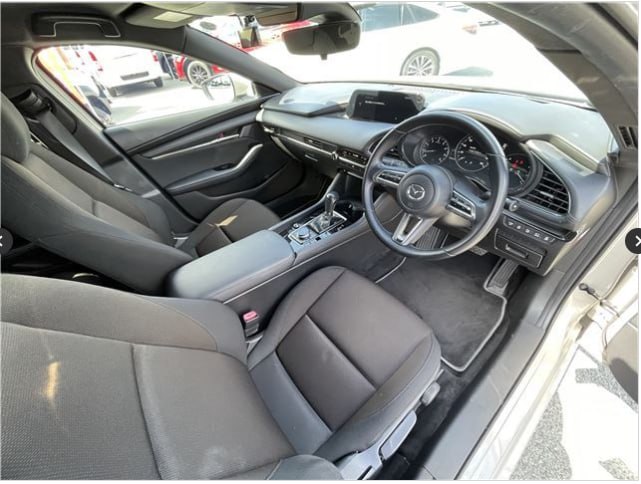 MAZDA MAZDA3