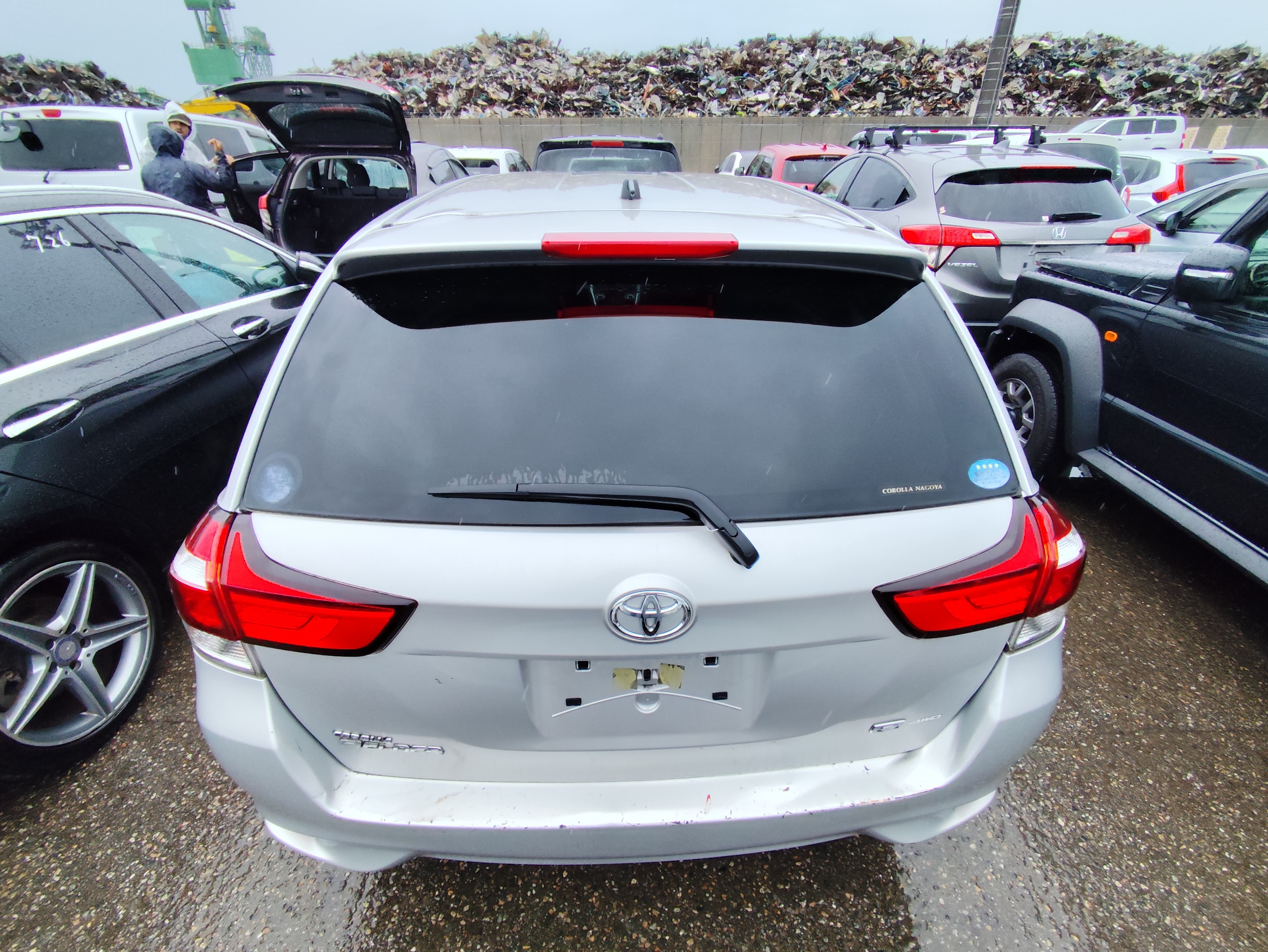TOYOTA COROLLA FIELDER