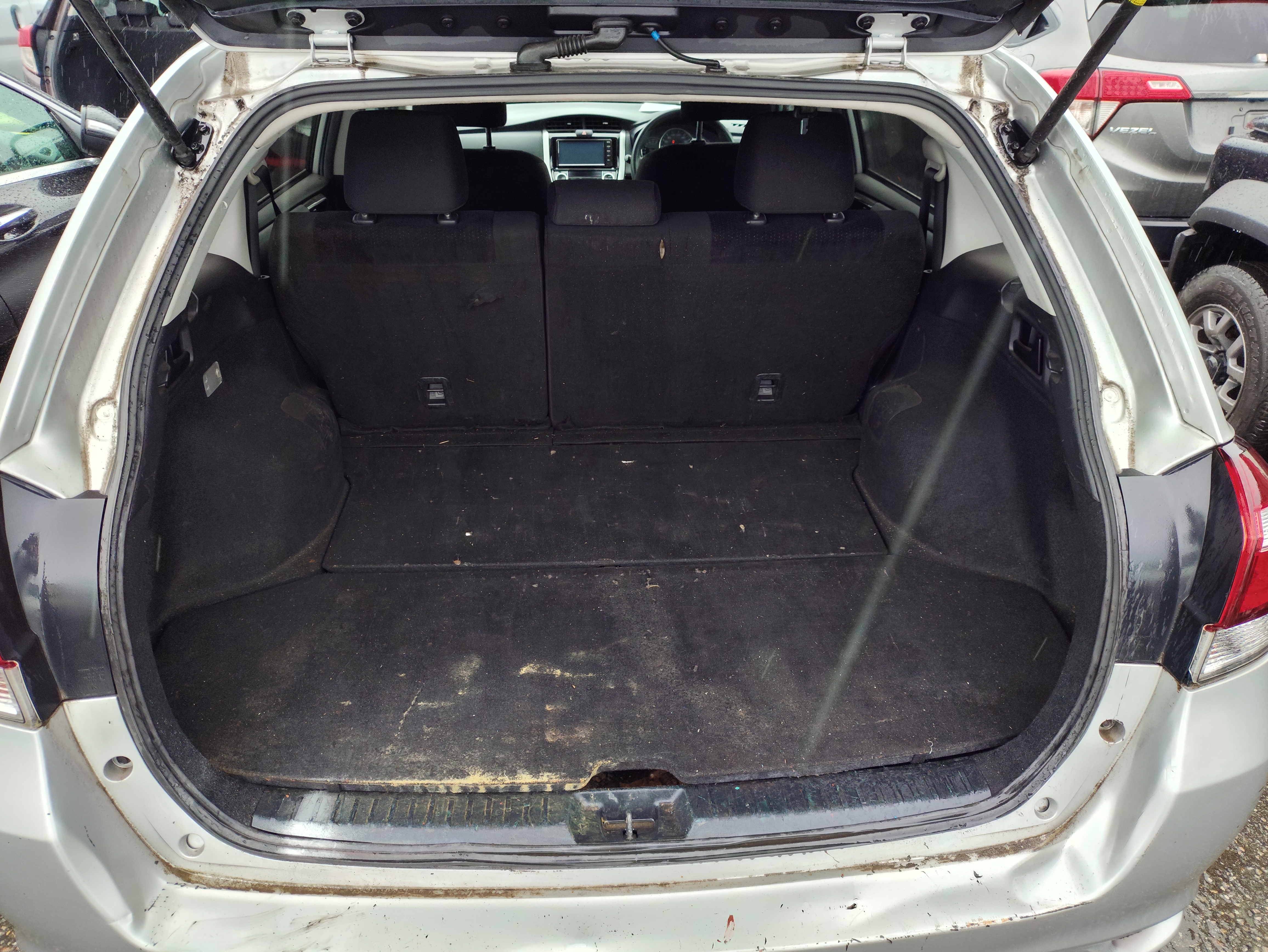 TOYOTA COROLLA FIELDER