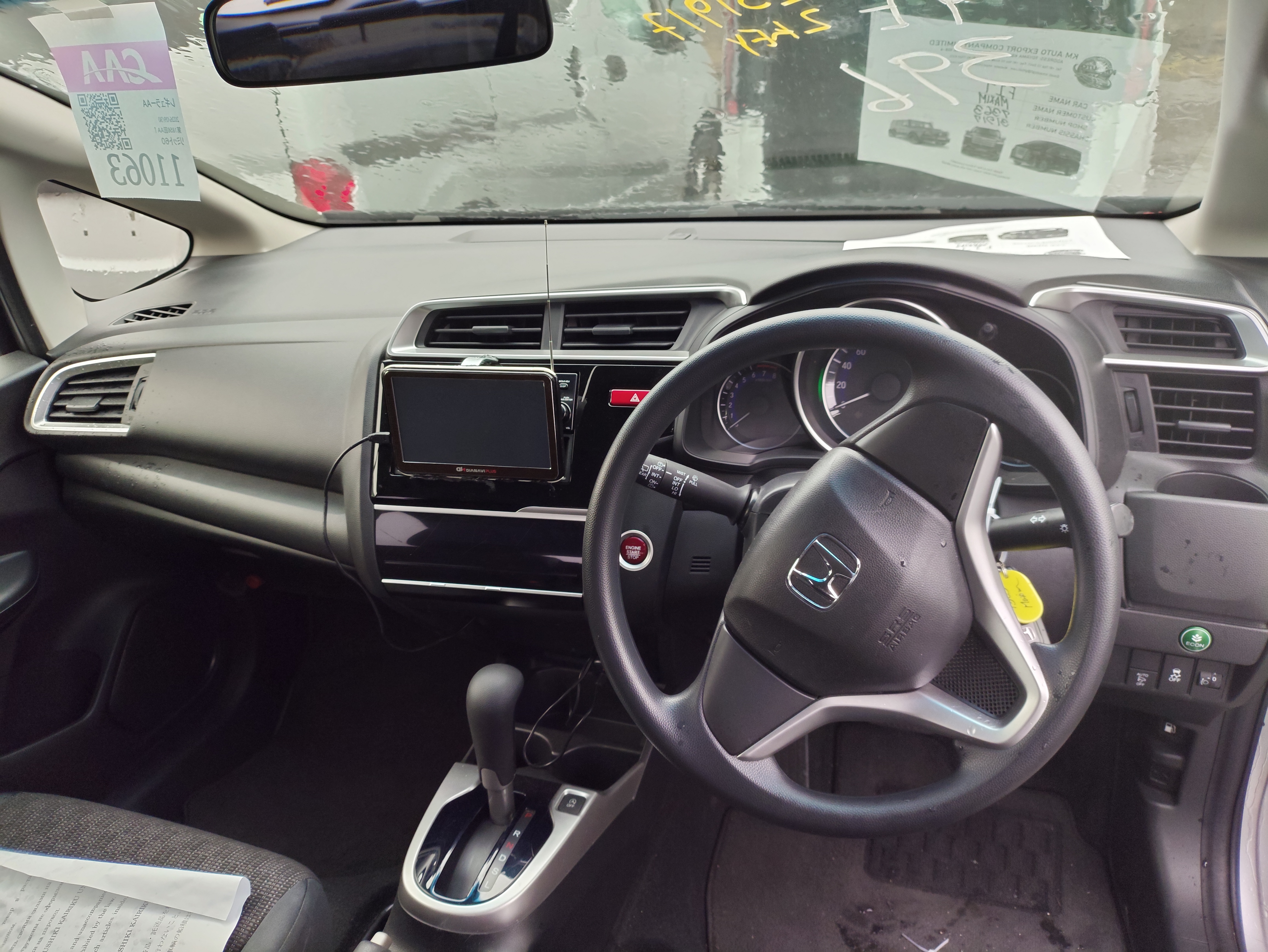 HONDA FIT