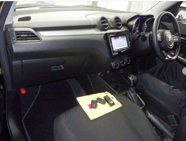 SUZUKI SWIFT