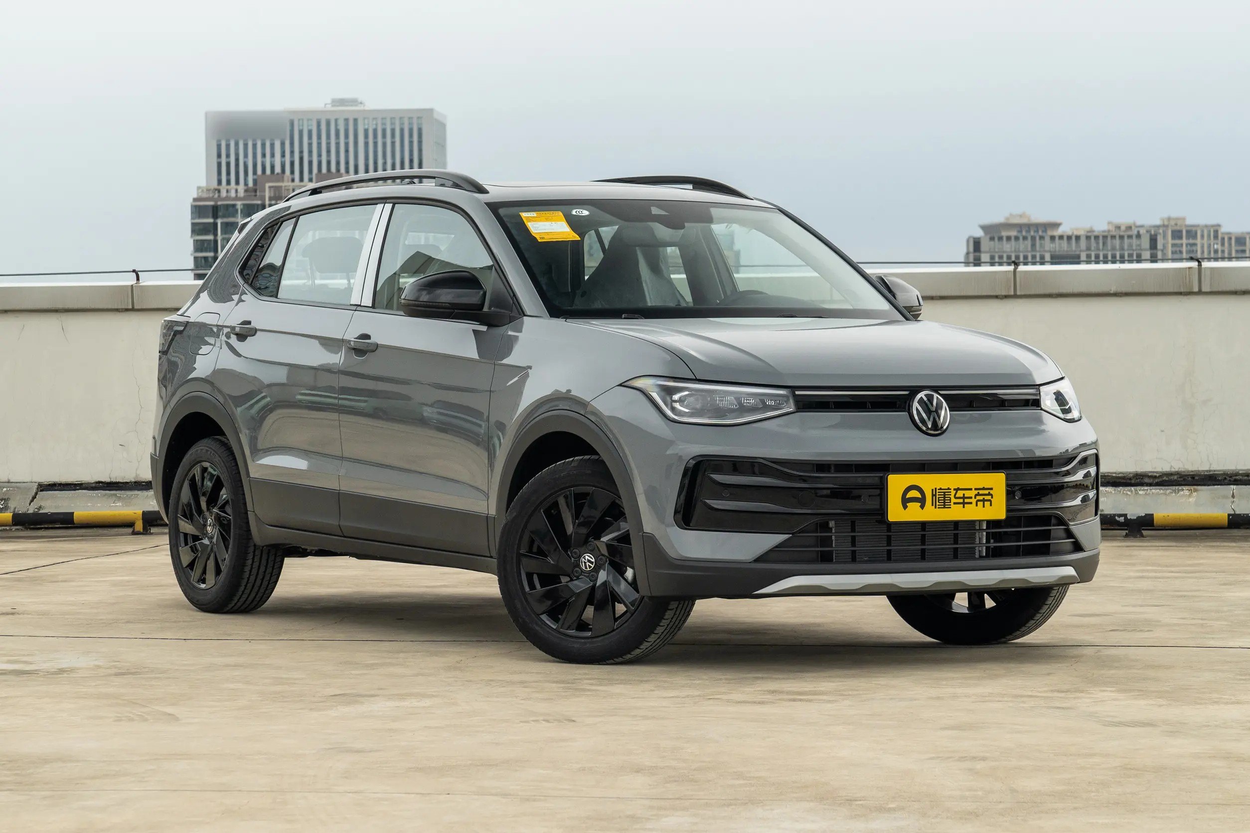 Volkswagen Tharu XR