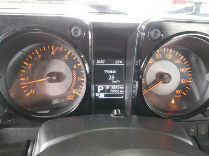 SUZUKI JIMNY SIERRA