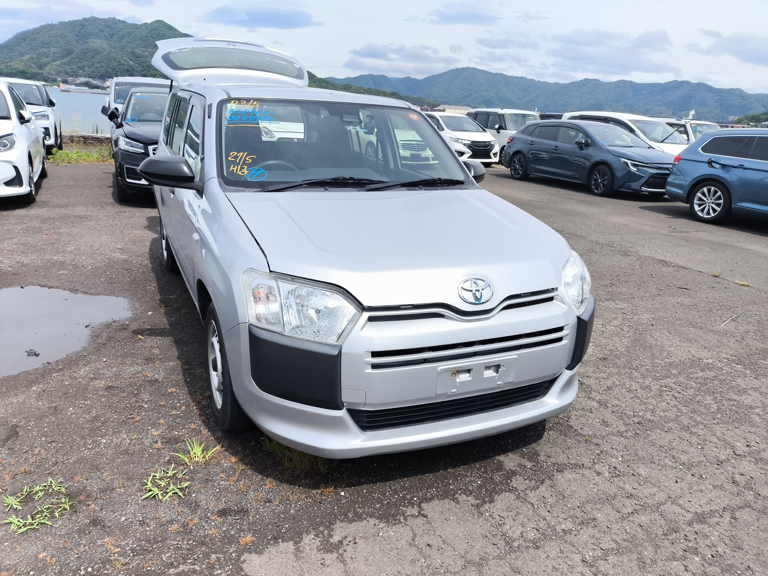 TOYOTA PROBOX