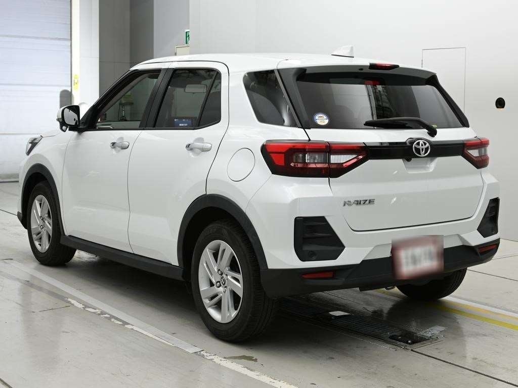 TOYOTA RAIZE