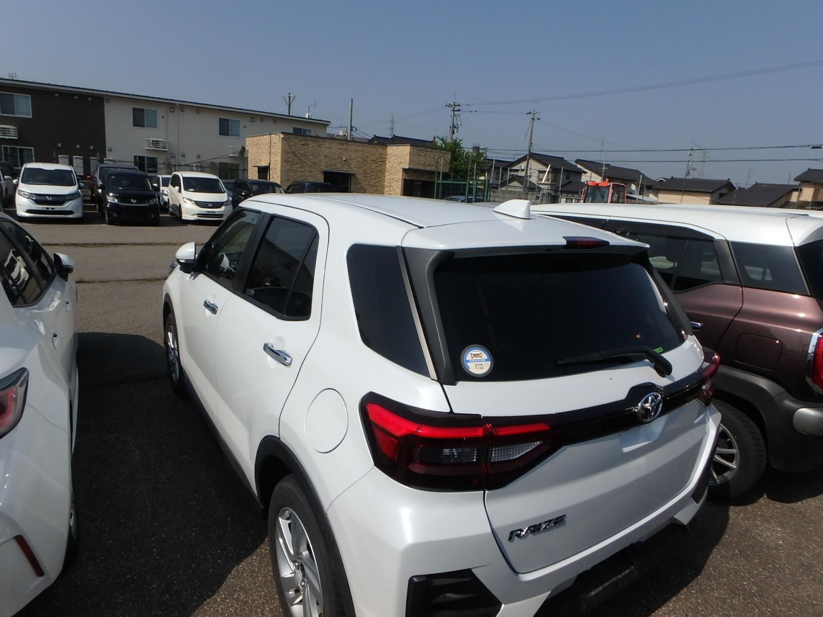 TOYOTA RAIZE