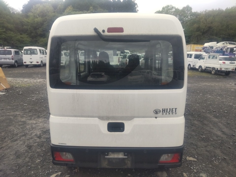 DAIHATSU HIJET CARGO