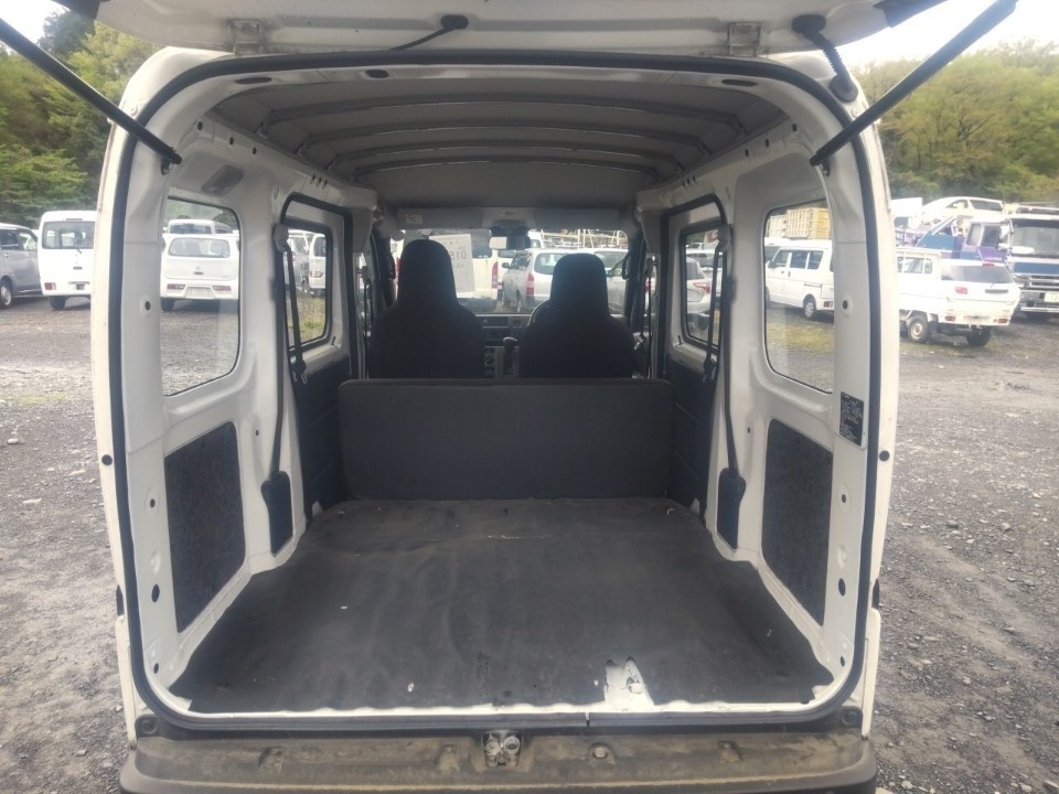 DAIHATSU HIJET CARGO