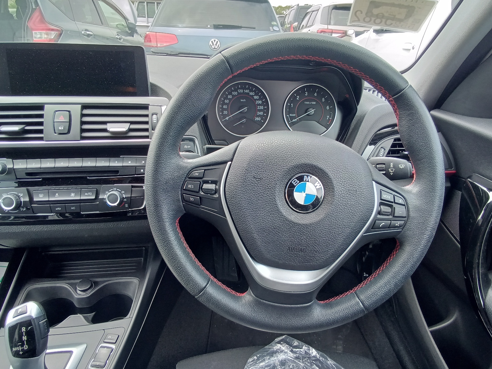 BMW 1 SERIES