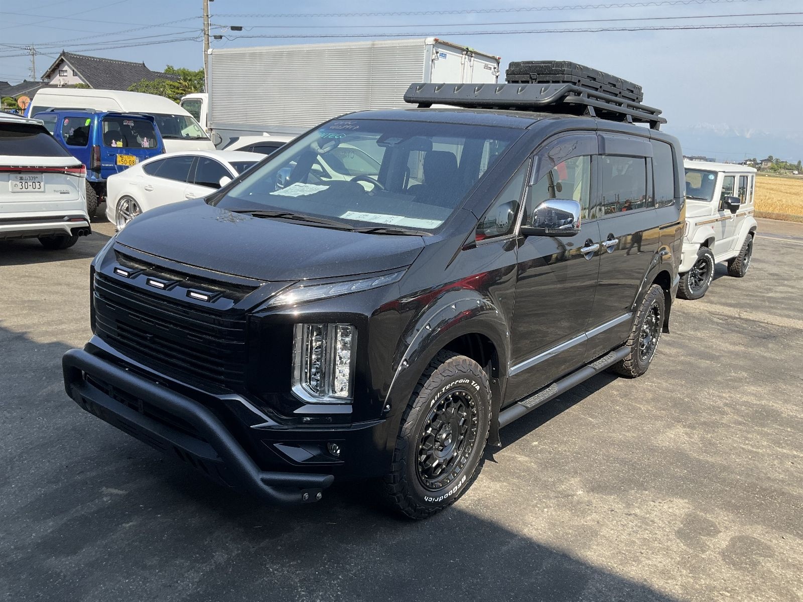 Mitsubishi Delica D:5