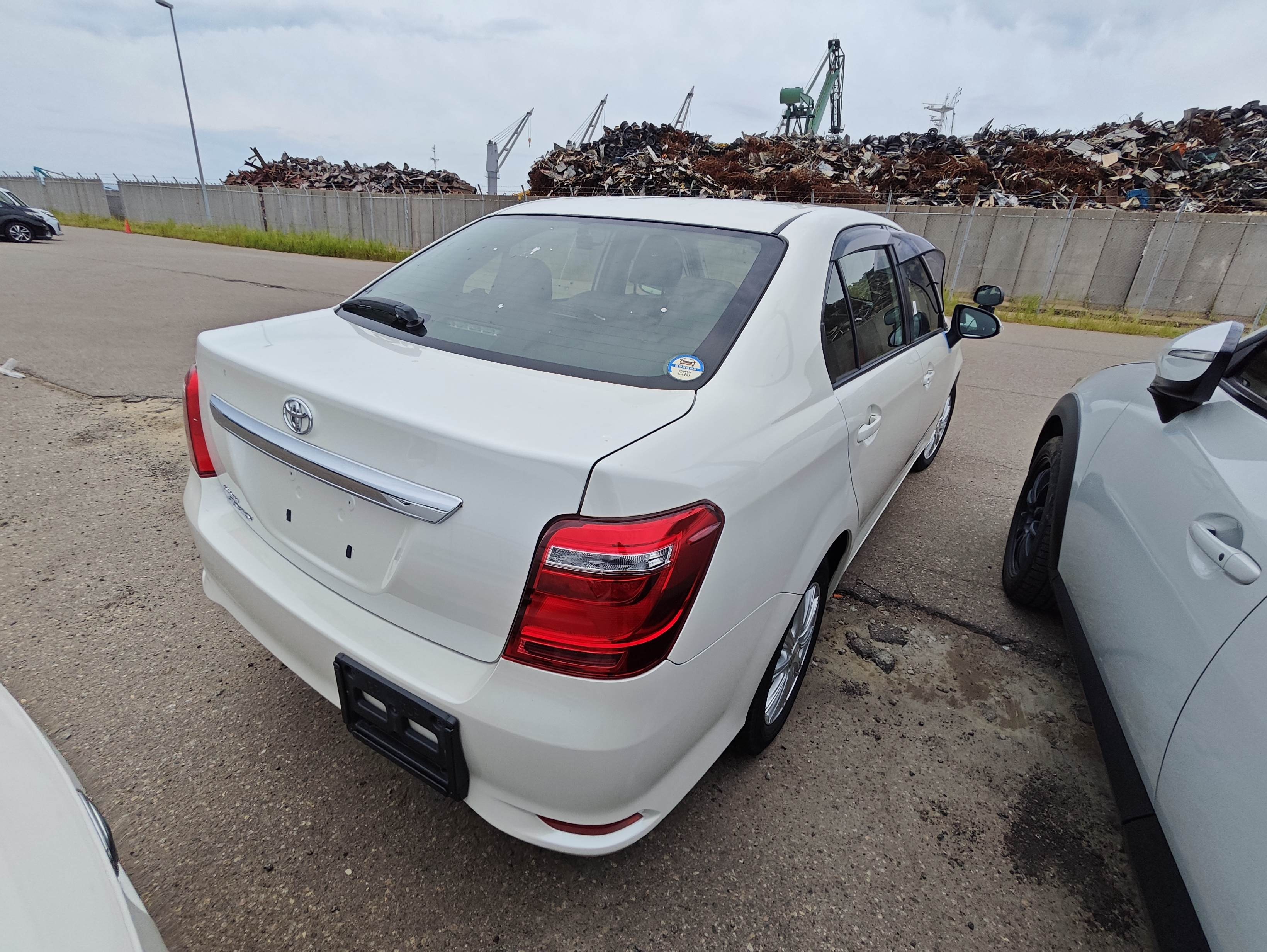 TOYOTA COROLLA AXIO