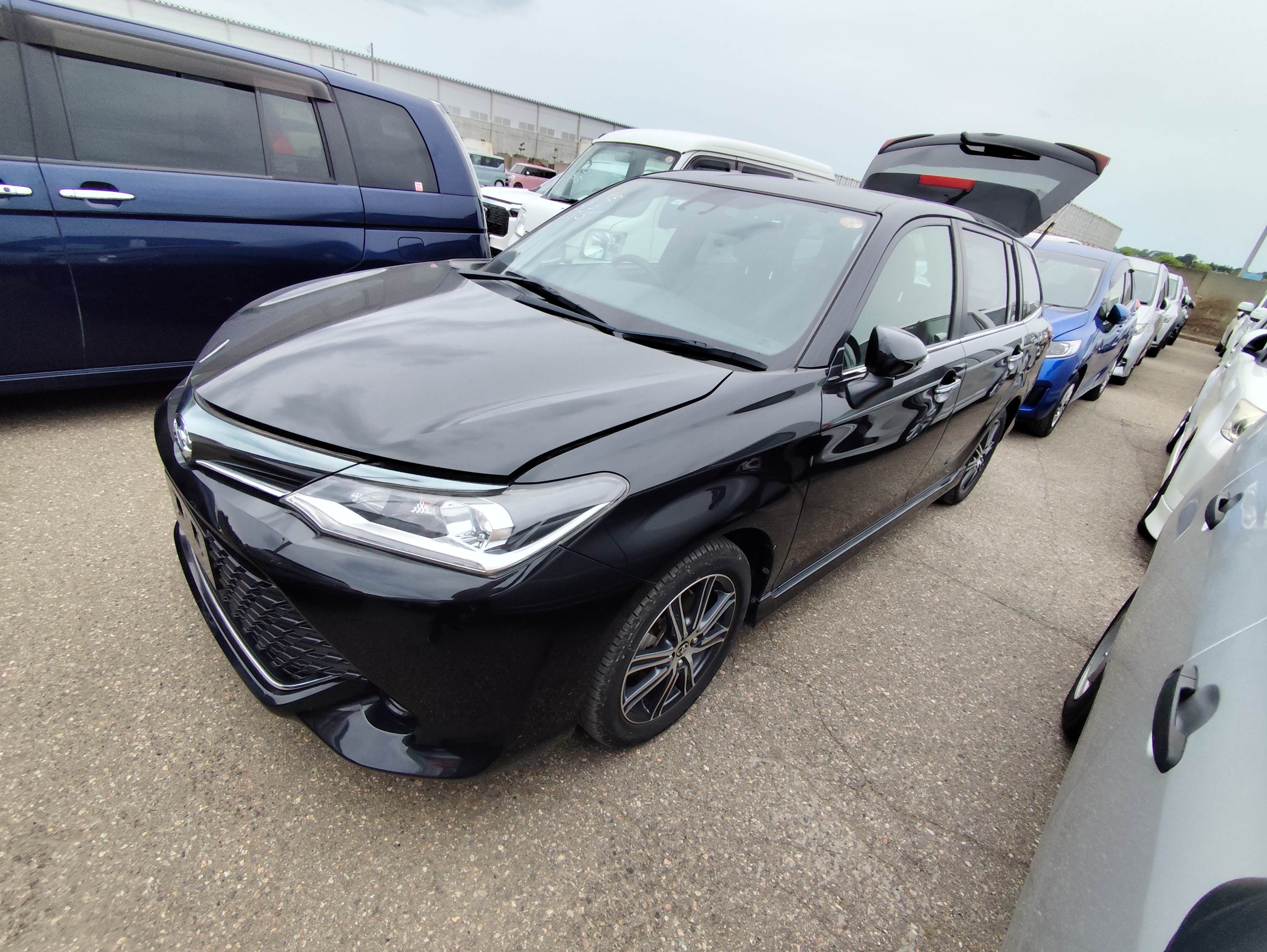 TOYOTA COROLLA FIELDER
