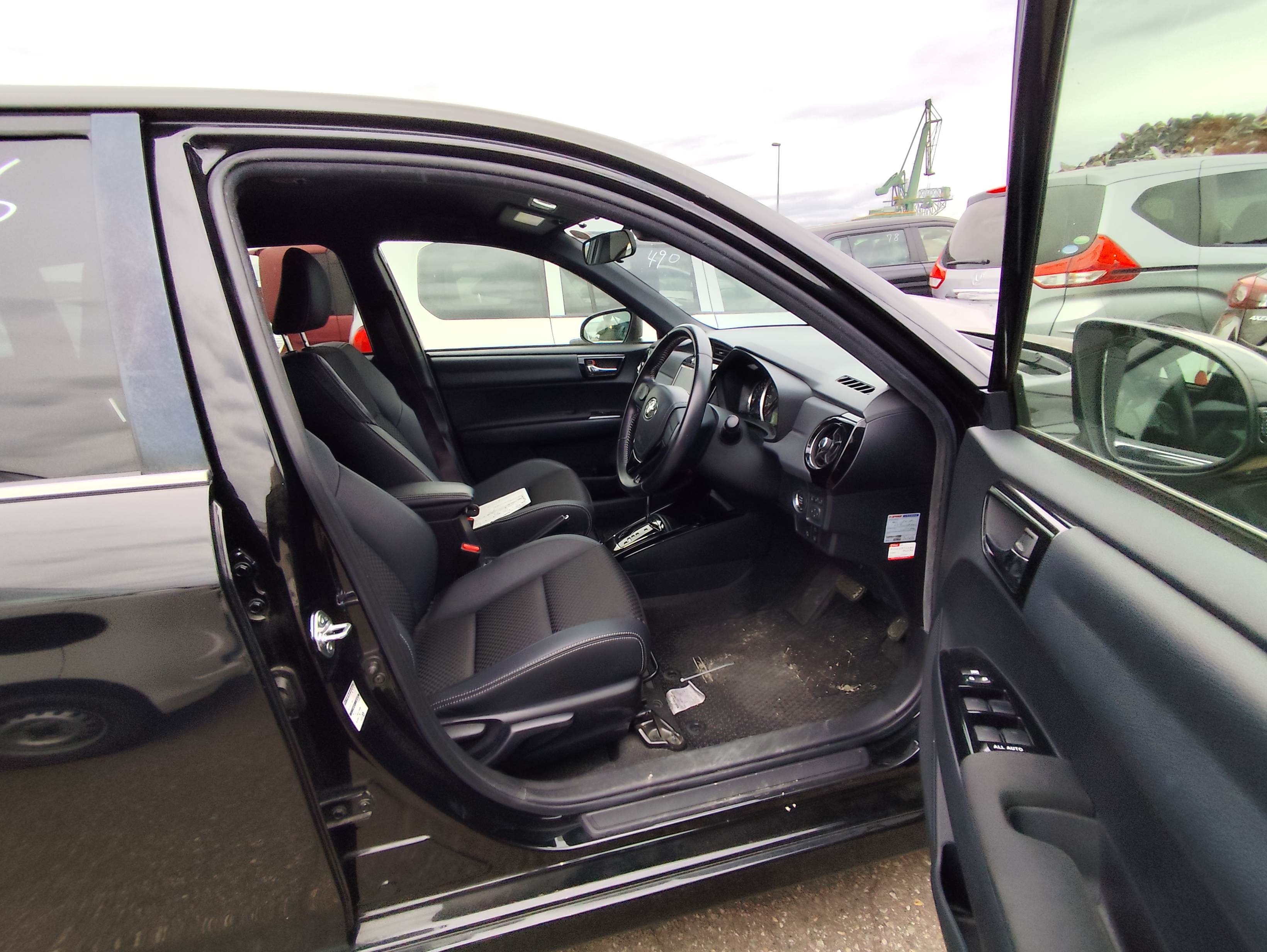 TOYOTA COROLLA FIELDER