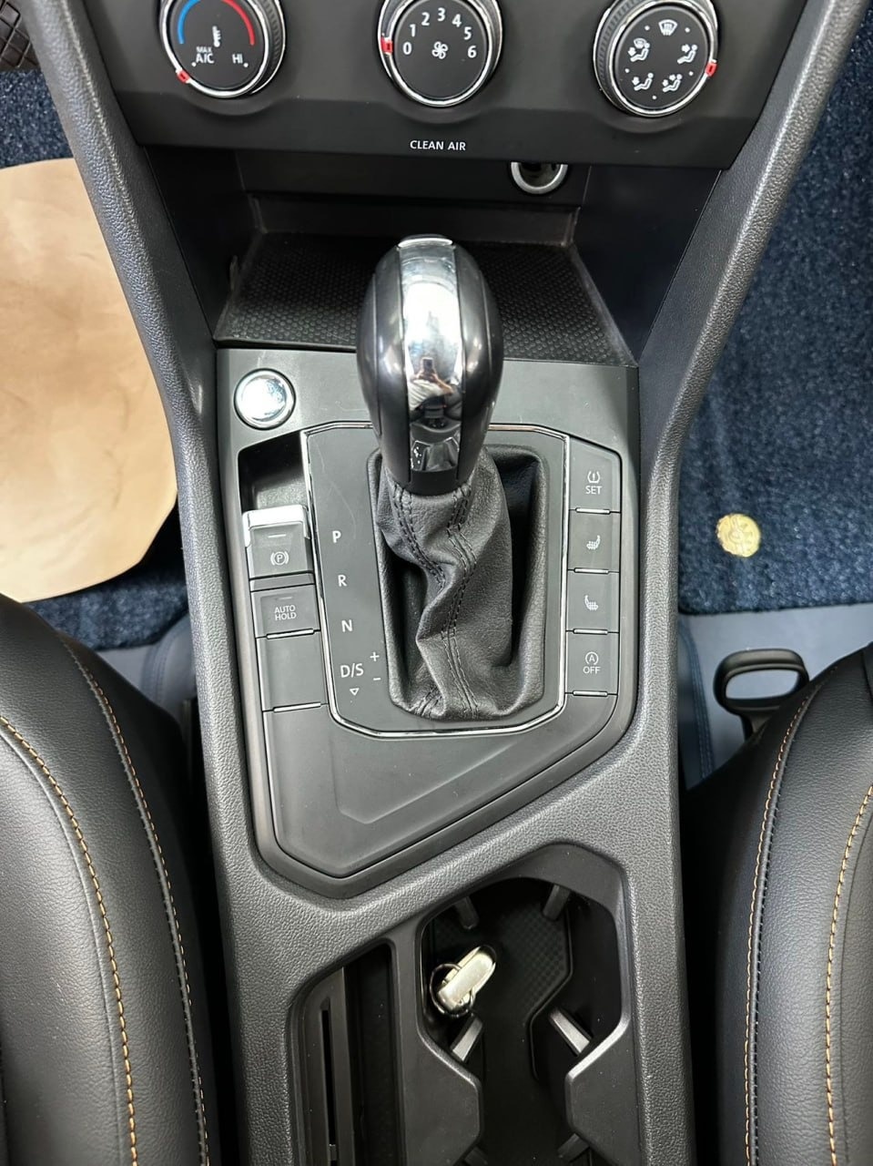 Volkswagen Tharu