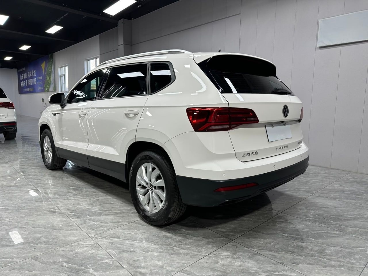 Volkswagen Tharu