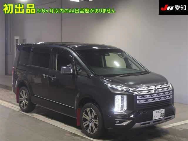 MITSUBISHI DELICA D:5