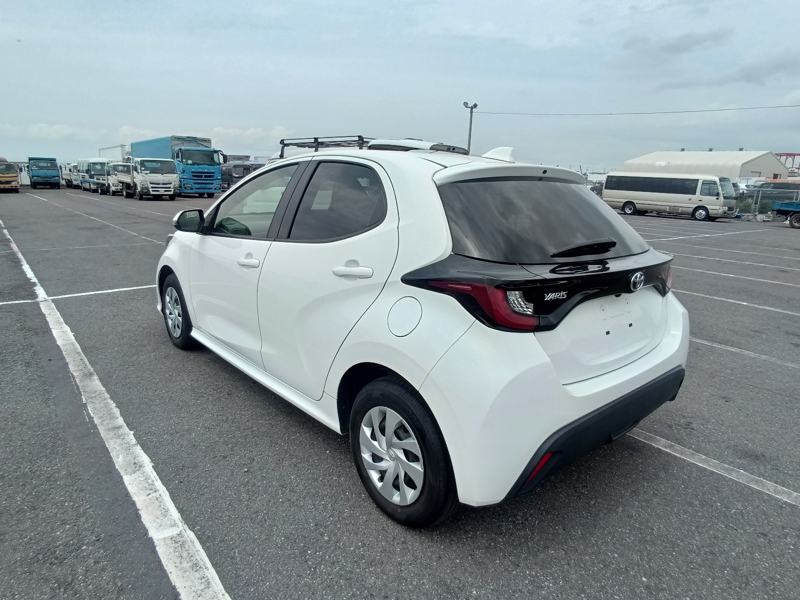 TOYOTA YARIS