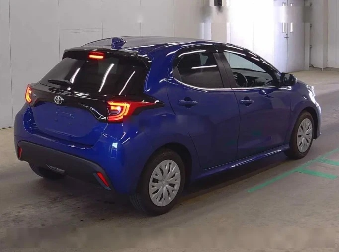 TOYOTA YARIS