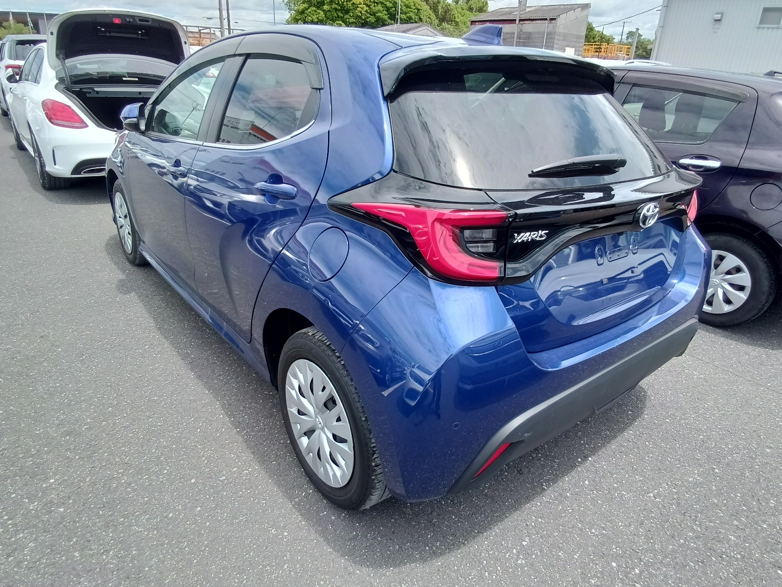 TOYOTA YARIS