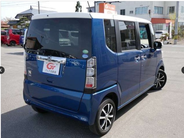 HONDA N-BOX