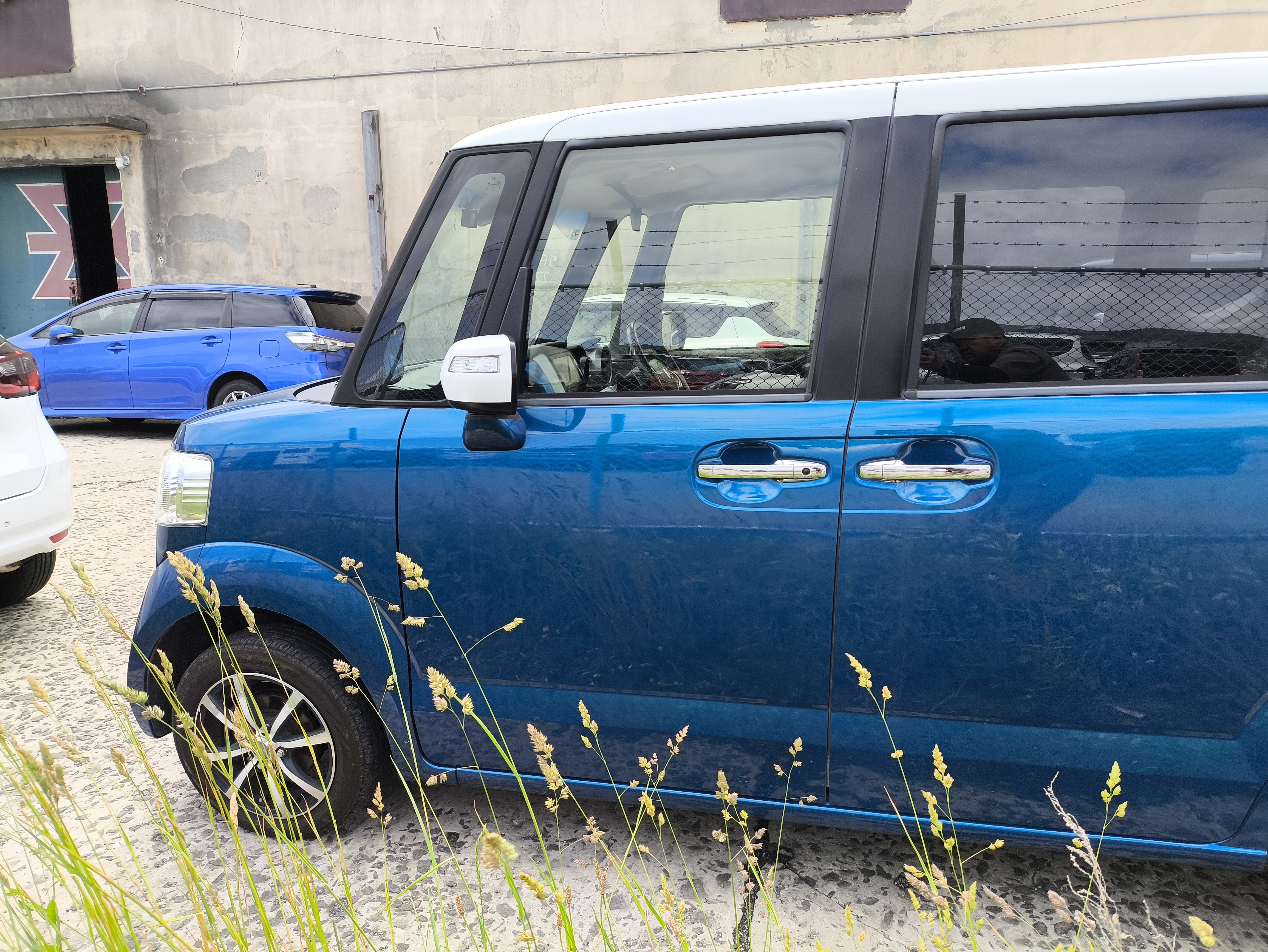 HONDA N-BOX