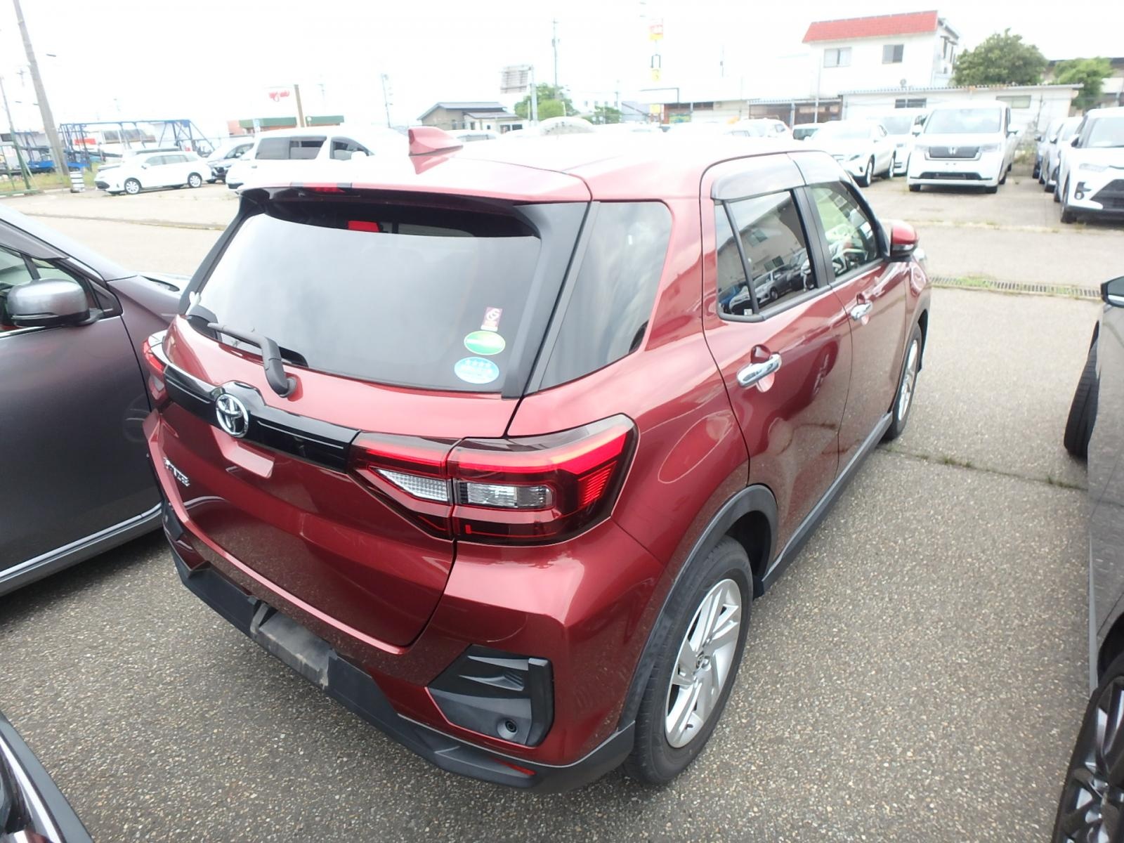 TOYOTA RAIZE