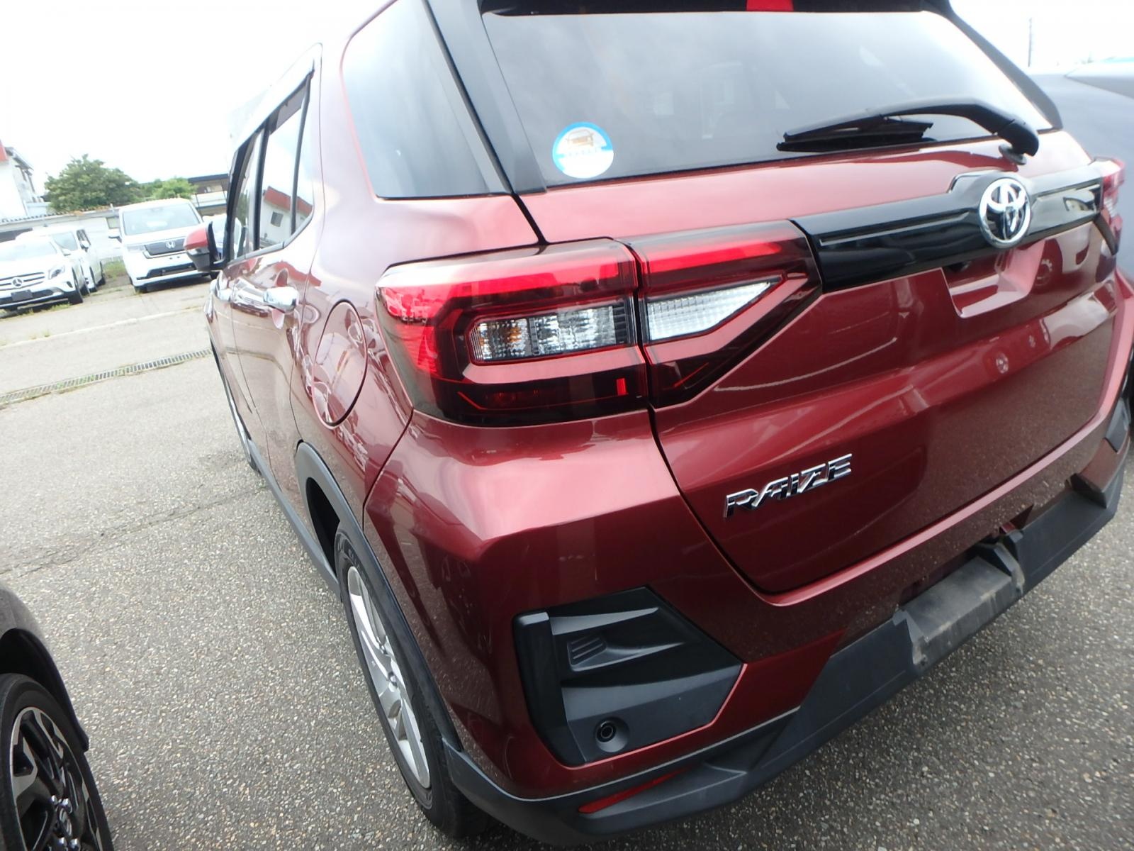 TOYOTA RAIZE