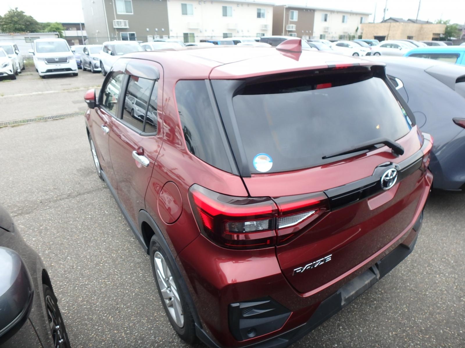 TOYOTA RAIZE