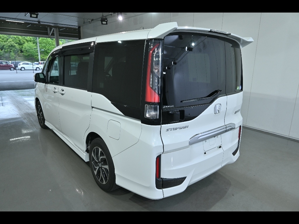 HONDA STEPWGN SPADA