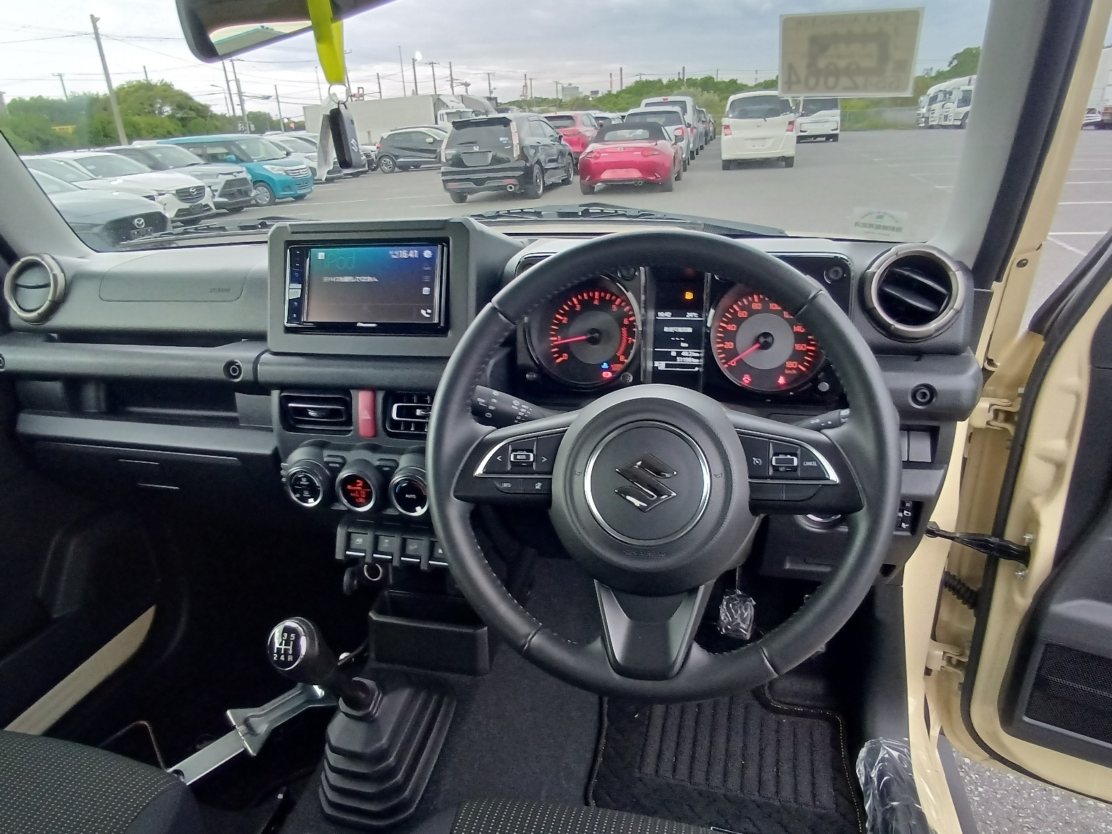 SUZUKI JIMNY SIERRA